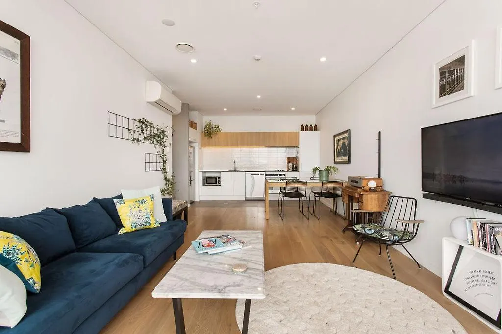 Apartment Whow! Unique Quirky Spacious Free Off Street Park Christchurch