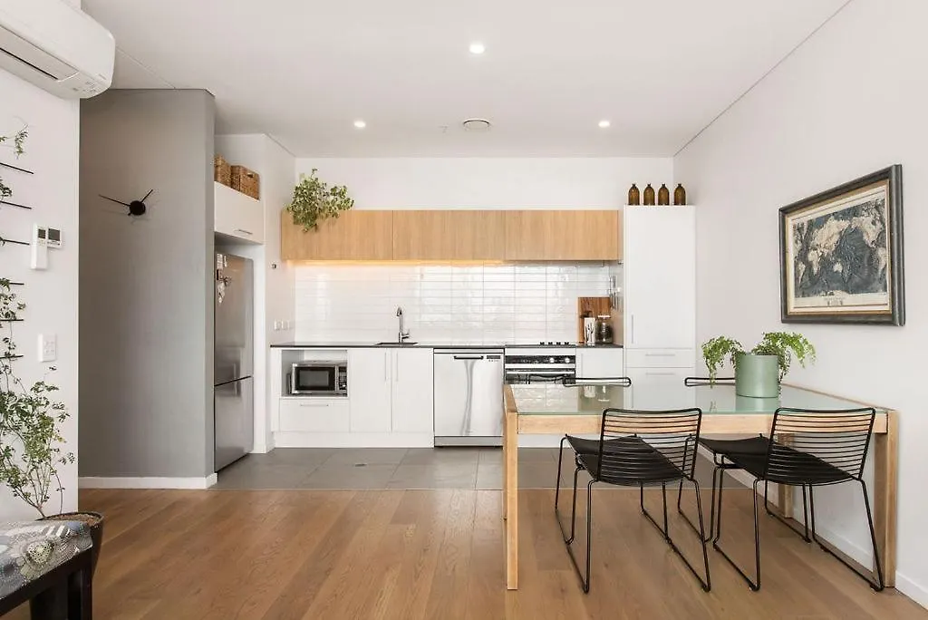 Whow! Unique Quirky Spacious Free Off Street Park 基督城 0*,  新西兰